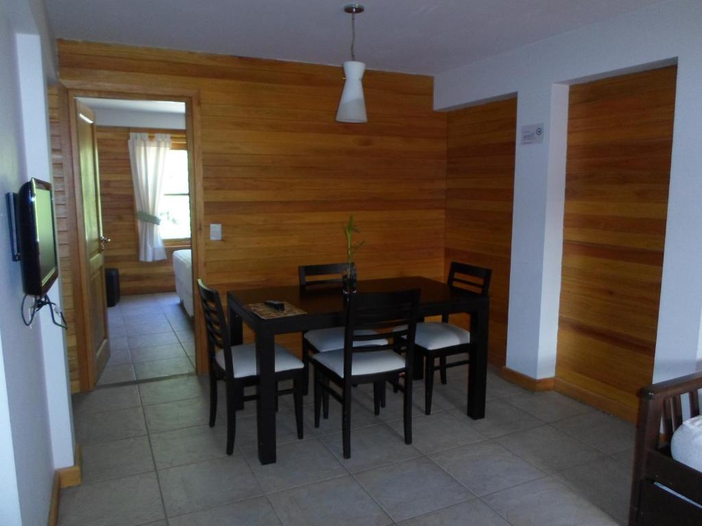 Apart Hotel Robles Del Sur San Martín de los Andes Oda fotoğraf