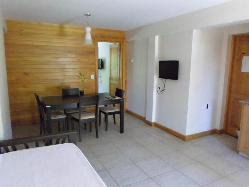 Apart Hotel Robles Del Sur San Martín de los Andes Oda fotoğraf